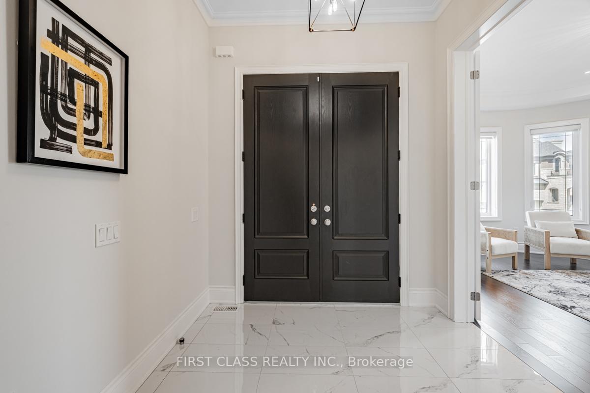 Photo 2 of 21 Mower Avenue, Vaughan, Patterson — HOMEH