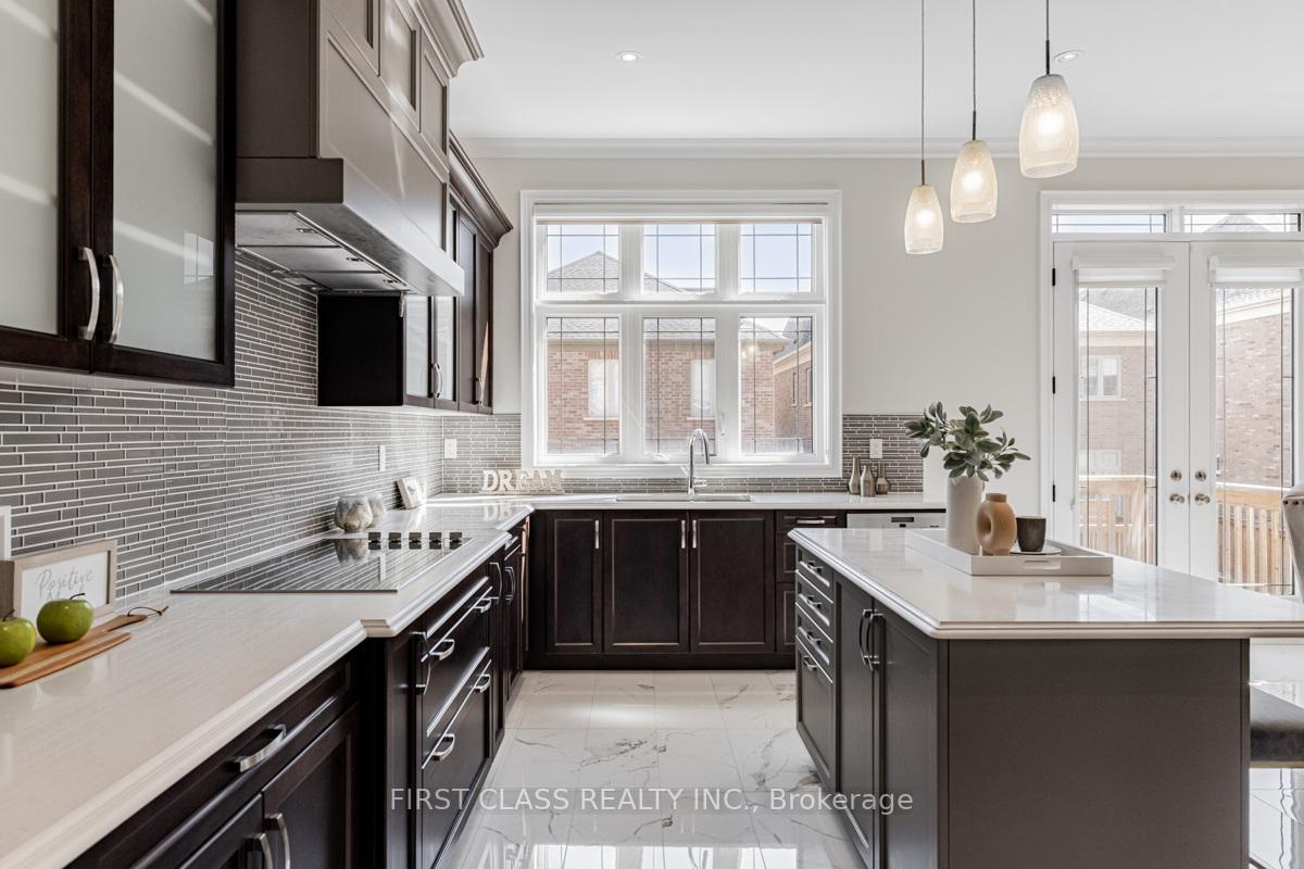 Photo 20 of 21 Mower Avenue, Vaughan, Patterson — HOMEH