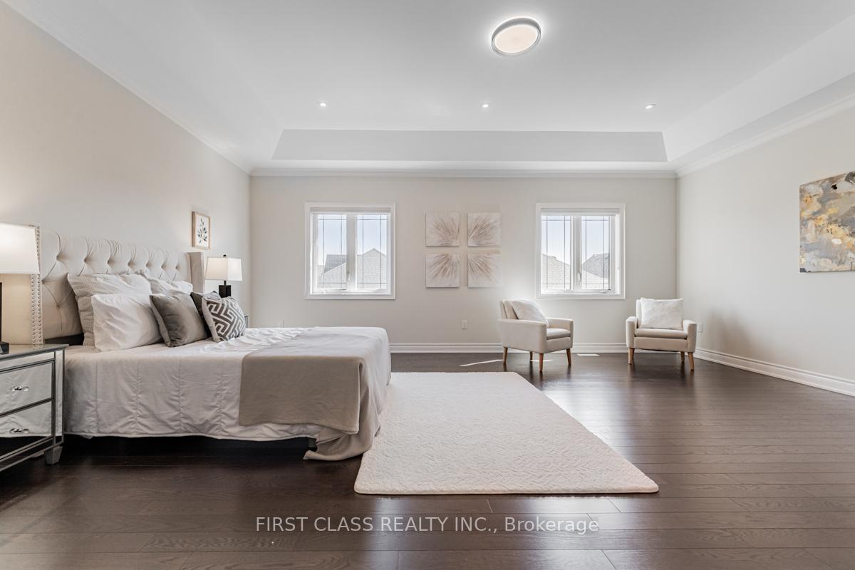 Photo 13 of 21 Mower Avenue, Vaughan, Patterson — HOMEH