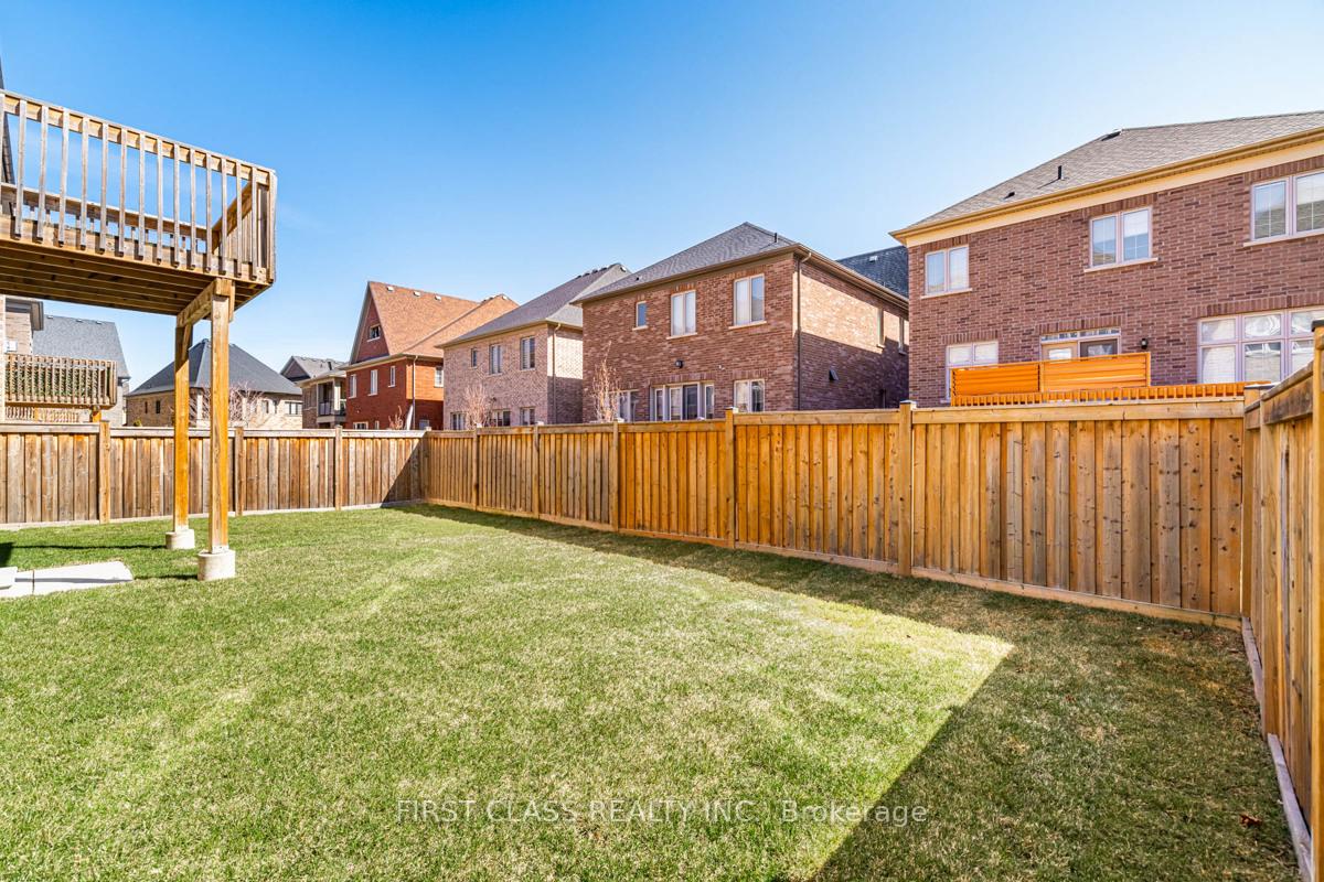 Photo 32 of 21 Mower Avenue, Vaughan, Patterson — HOMEH