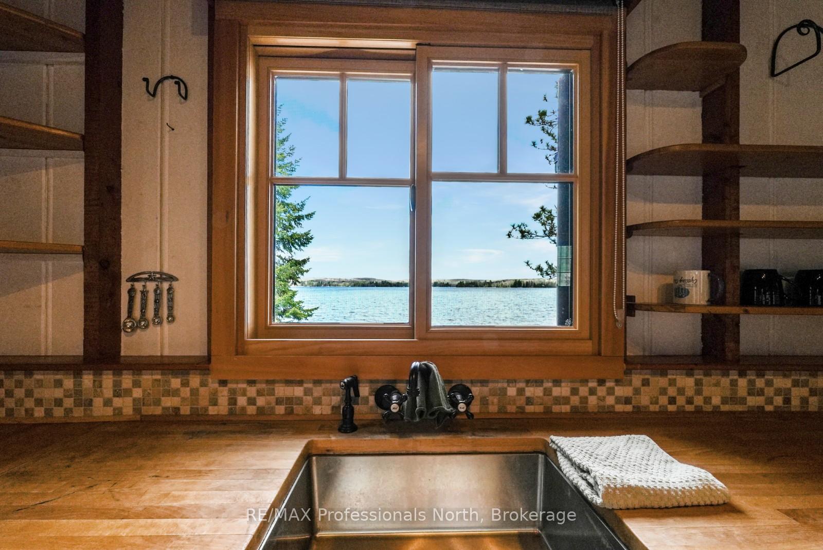 Photo 3 of 1070 Quail Run Lane, Minden Hills, Minden — HOMEH