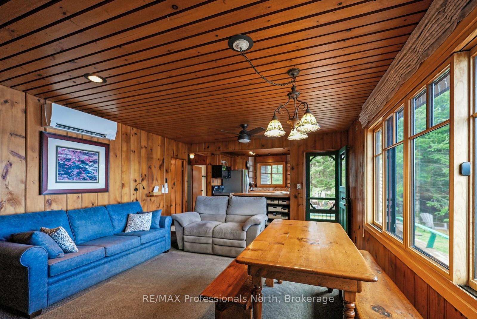 Photo 17 of 1070 Quail Run Lane, Minden Hills, Minden — HOMEH