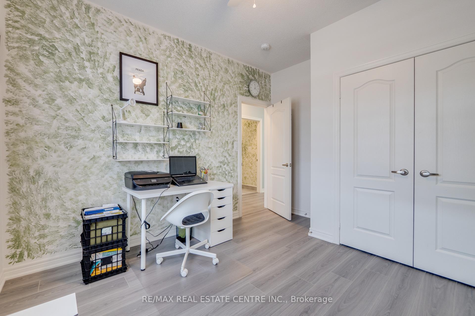 Photo 19 of 124 Skinner Road, Hamilton, Waterdown — HOMEH