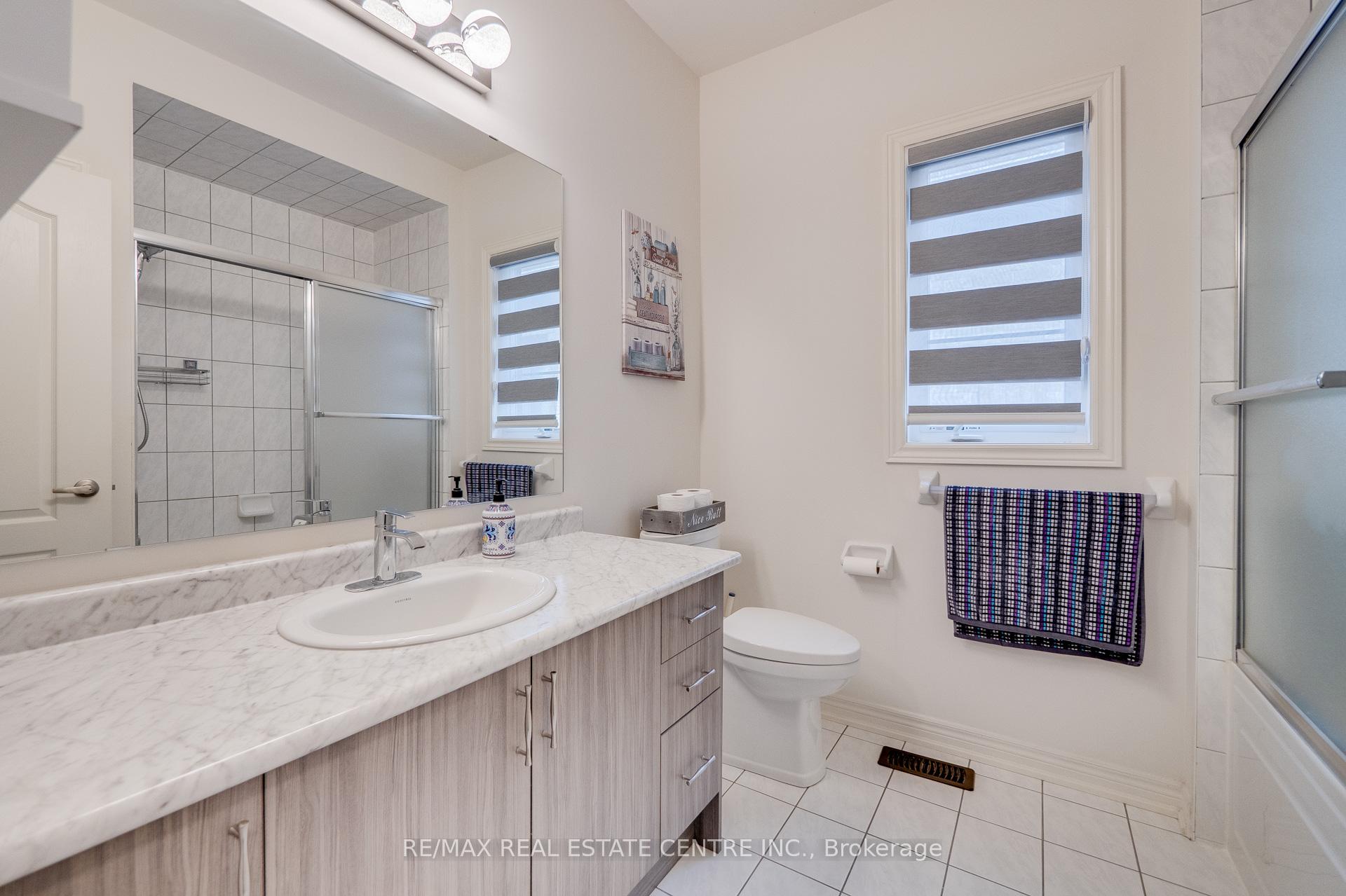 Photo 26 of 124 Skinner Road, Hamilton, Waterdown — HOMEH