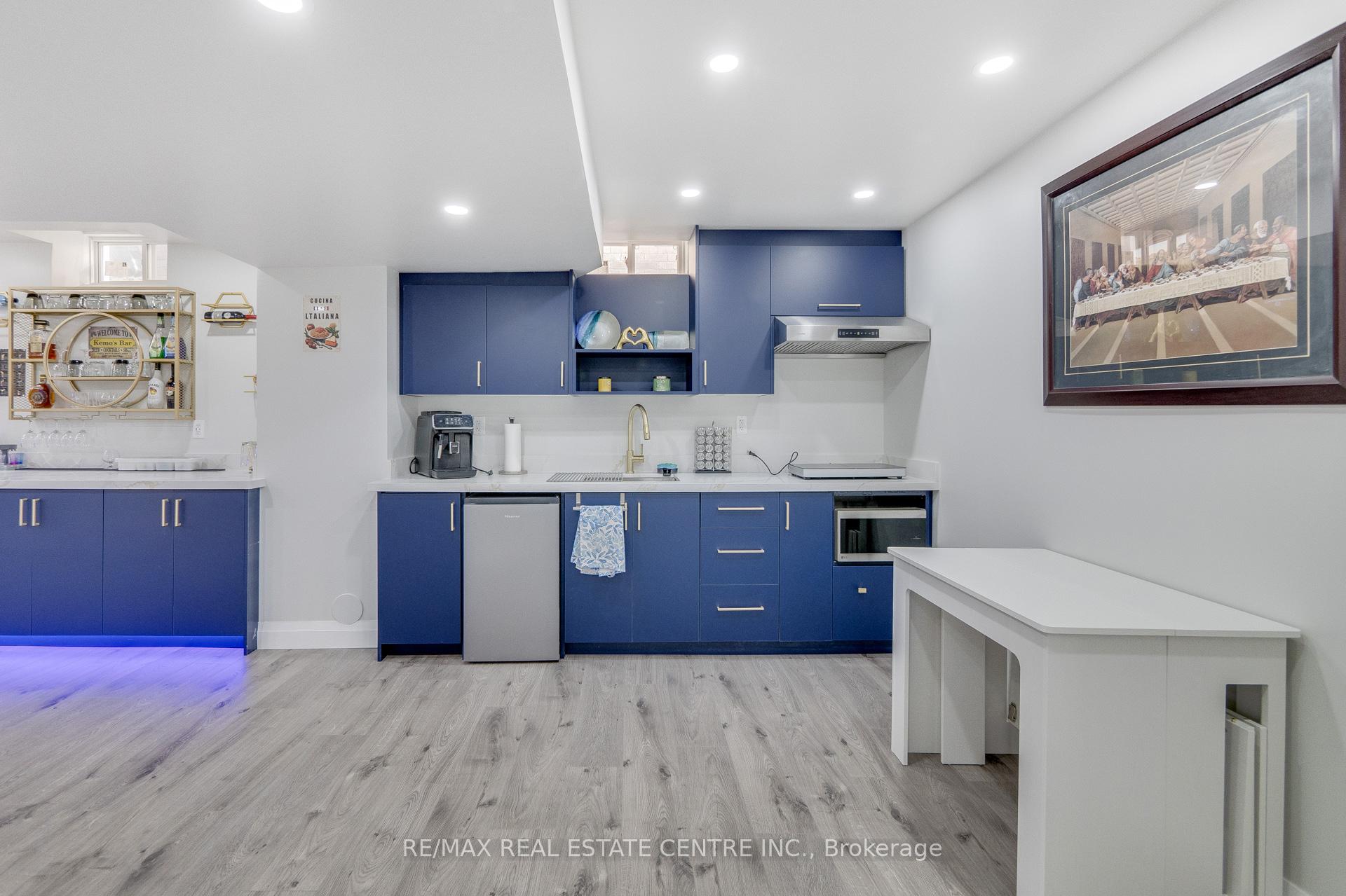 Photo 40 of 124 Skinner Road, Hamilton, Waterdown — HOMEH
