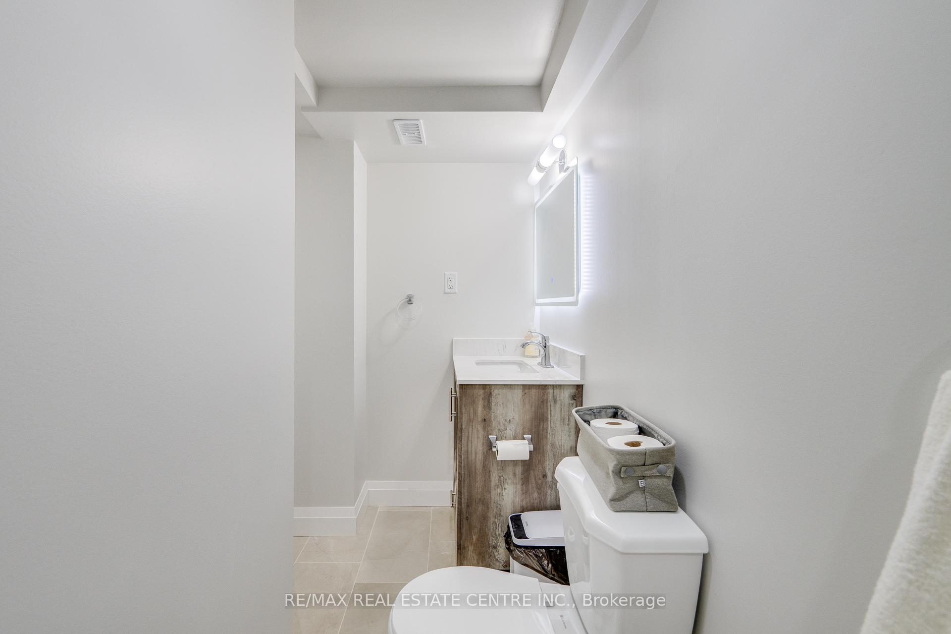 Photo 30 of 124 Skinner Road, Hamilton, Waterdown — HOMEH