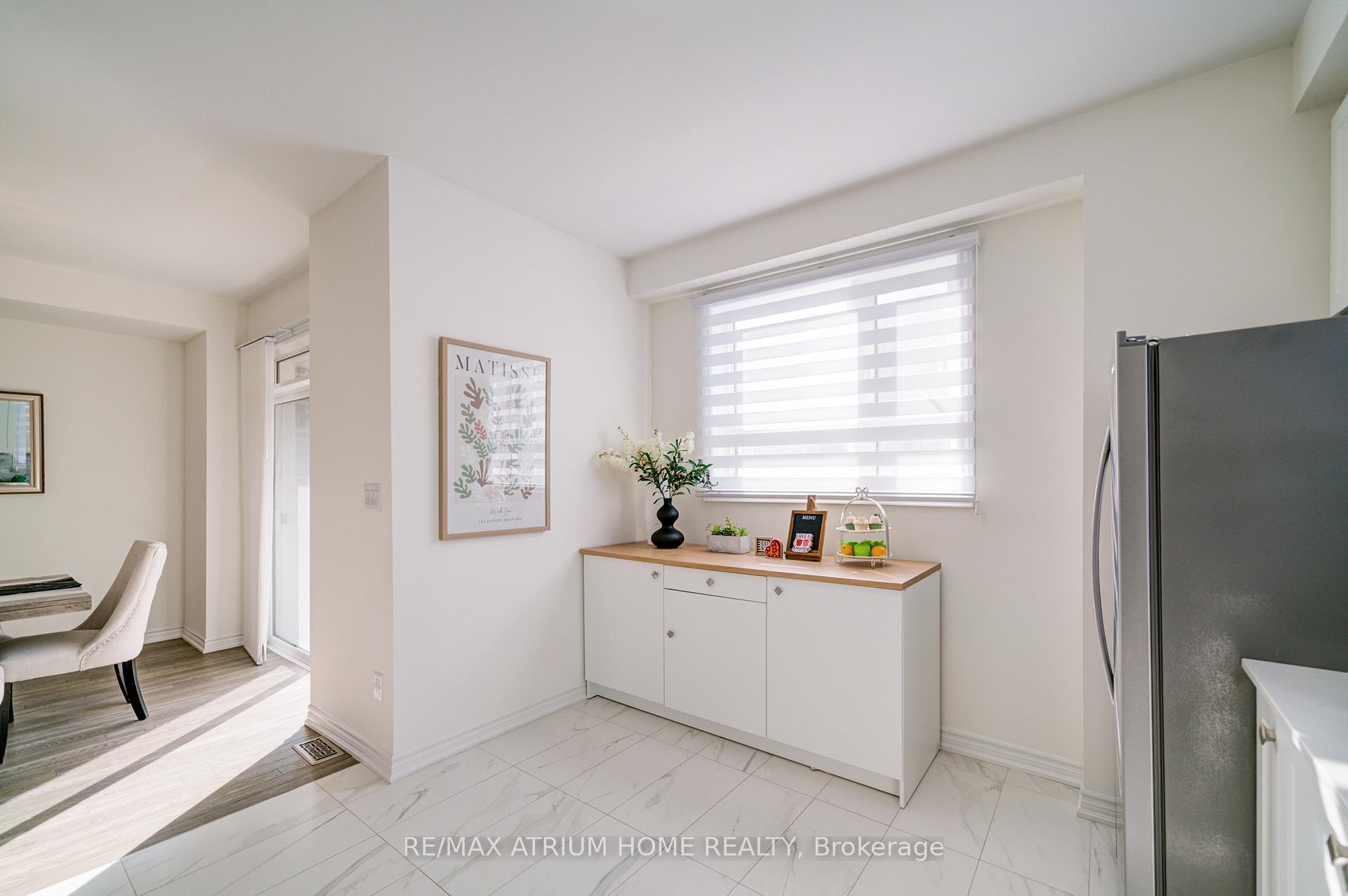 Photo 12 of 61 Imperial College Lane, Markham, Wismer — HOMEH