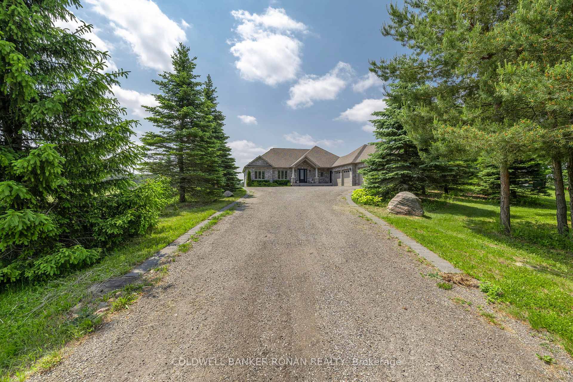 Photo 11 of 6511 2nd Line, New Tecumseth, Rural New Tecumseth — HOMEH