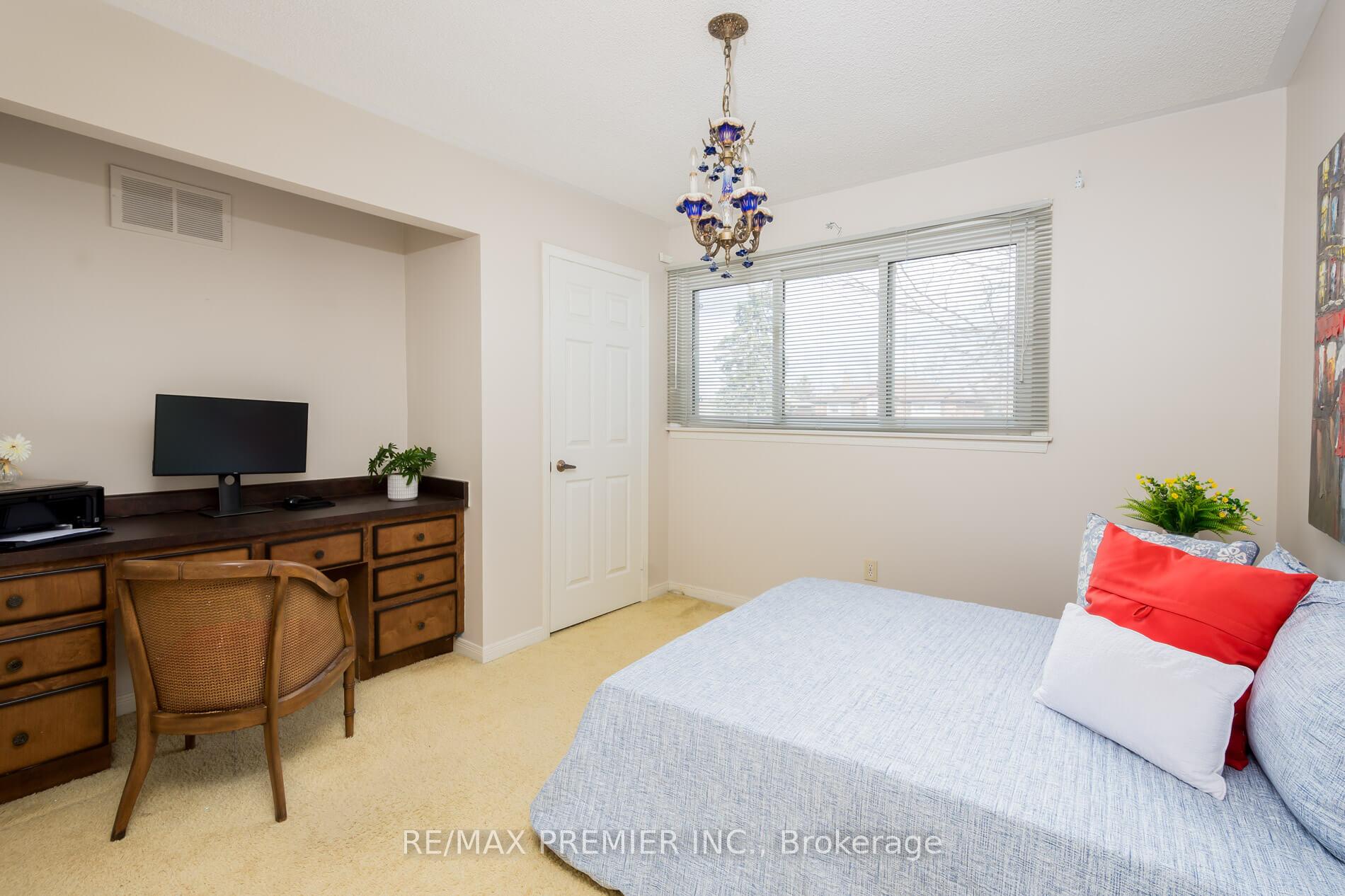 Photo 30 of 67 Airdrie Drive, Vaughan, East Woodbridge — HOMEH