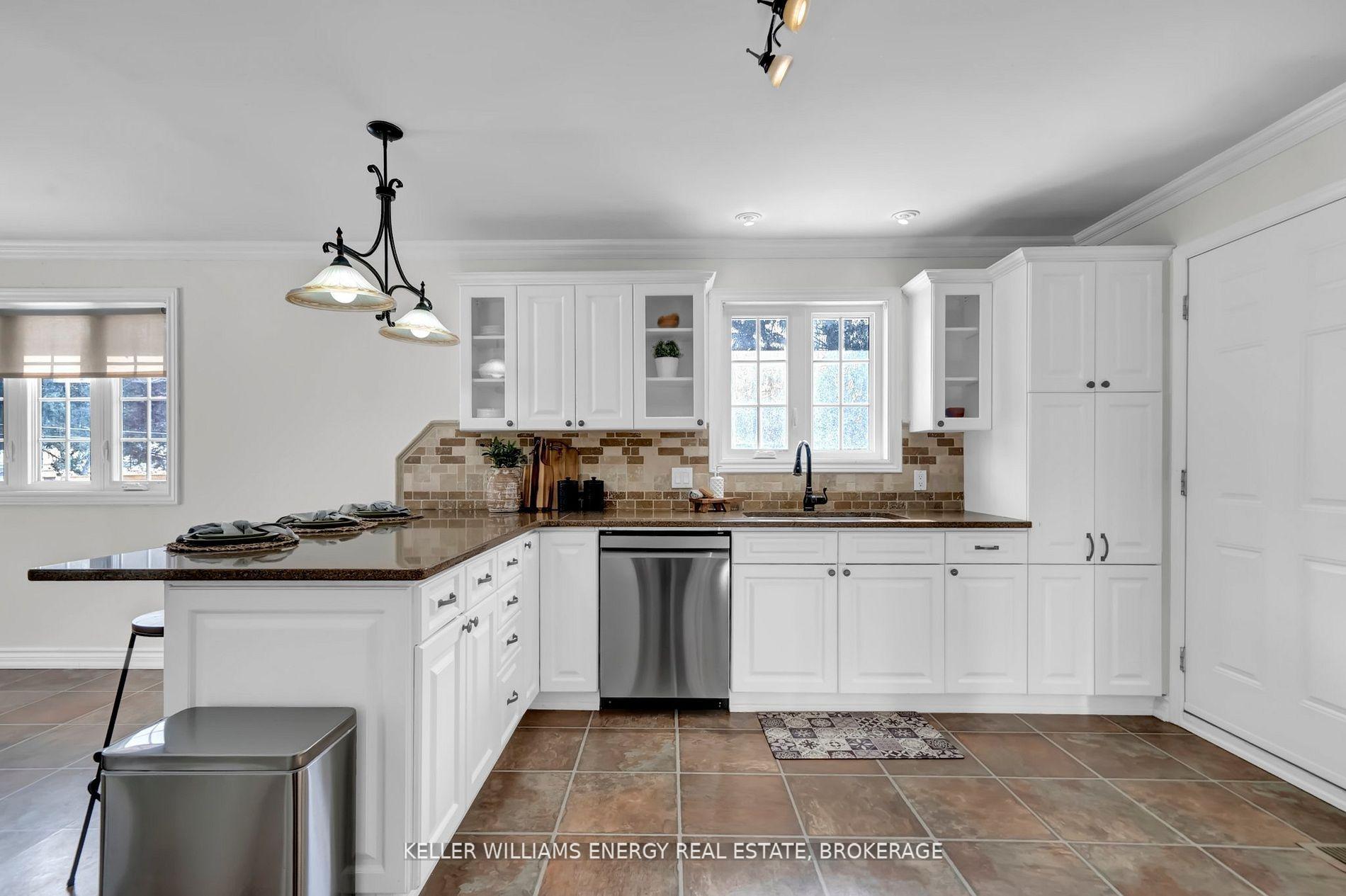 Photo 8 of 17 Stoneridge Road, Hamilton Township, Rural Hamilton — HOMEH