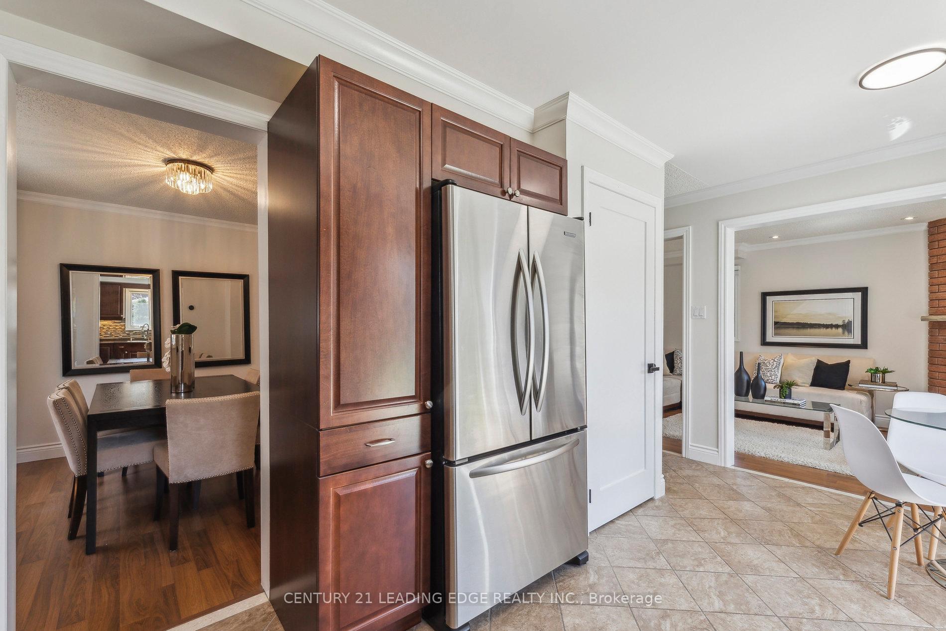 Photo 16 of 12 Turriff Crescent, Ajax, Central West — HOMEH