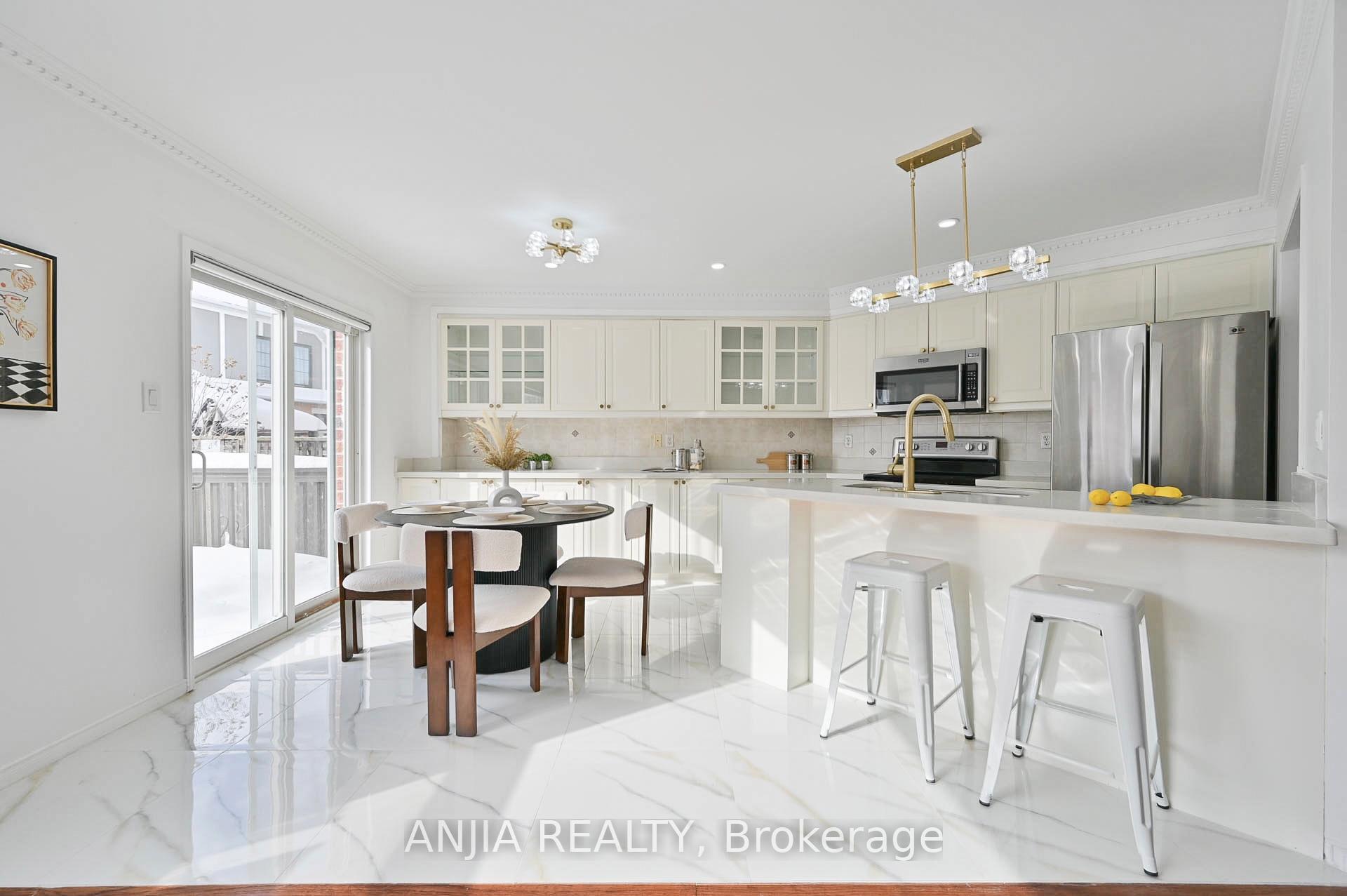 Photo 8 of 8 Stotts Crescent, Markham, Wismer — HOMEH
