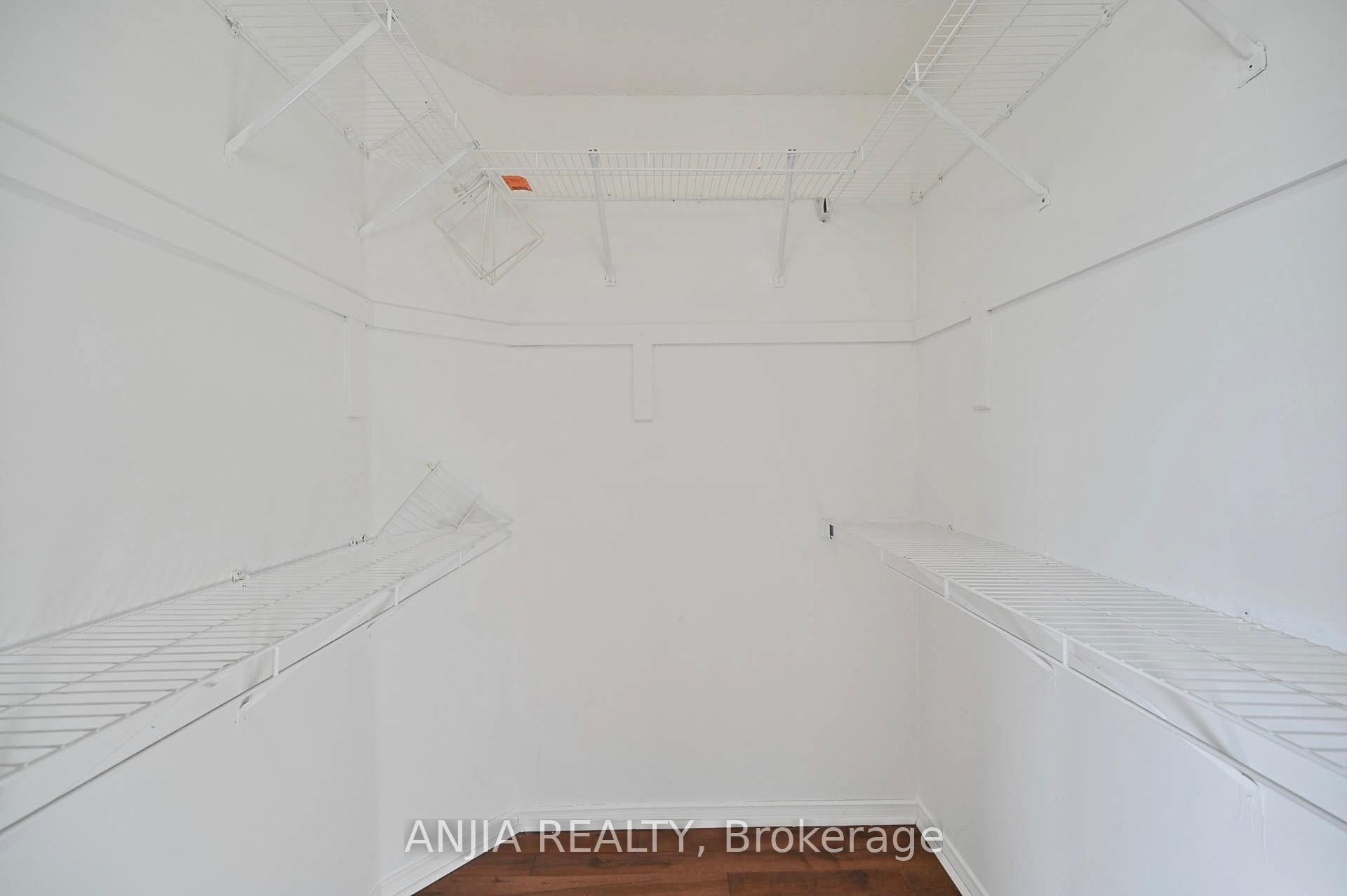 Photo 21 of 8 Stotts Crescent, Markham, Wismer — HOMEH
