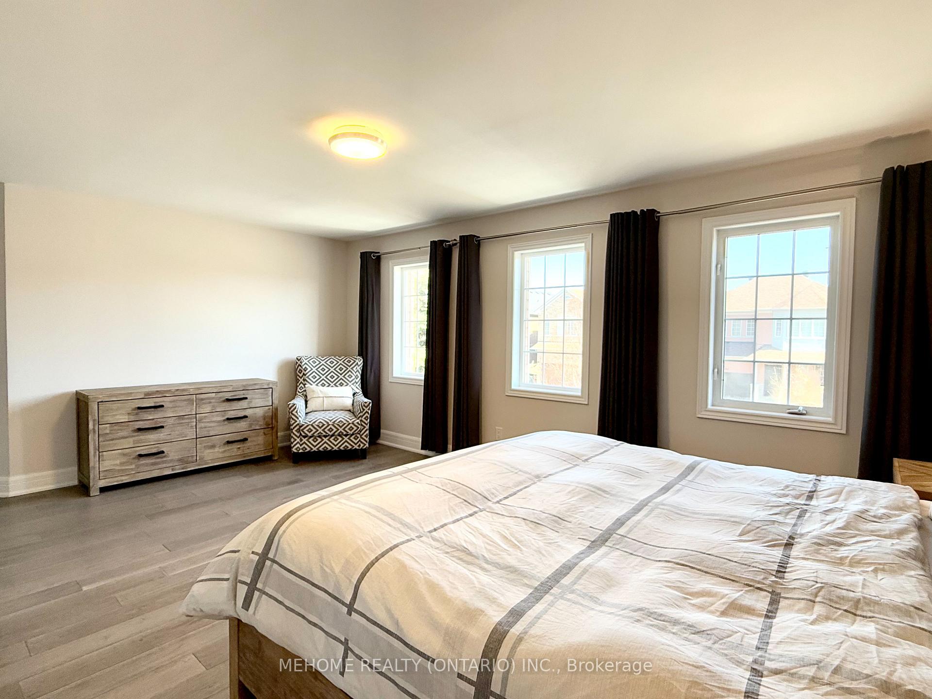 Photo 19 of 277 Ten Oaks Boulevard, Vaughan, Patterson — HOMEH