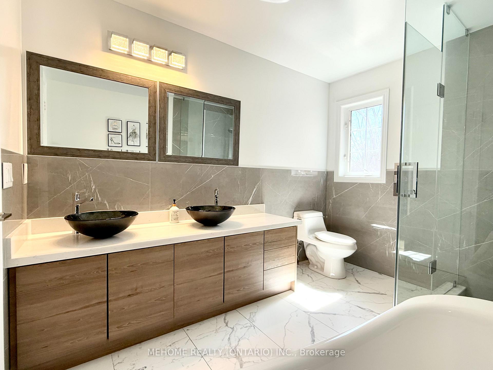 Photo 18 of 277 Ten Oaks Boulevard, Vaughan, Patterson — HOMEH