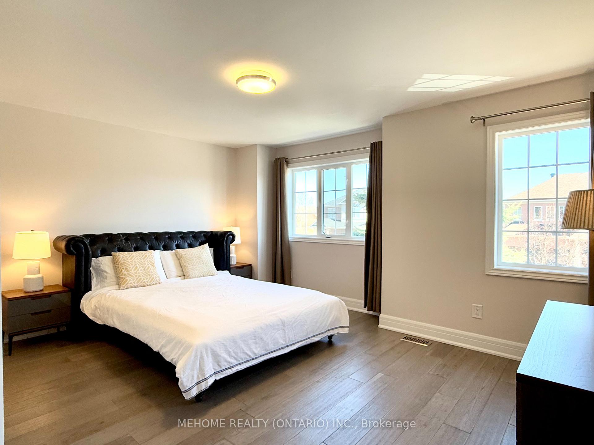 Photo 20 of 277 Ten Oaks Boulevard, Vaughan, Patterson — HOMEH