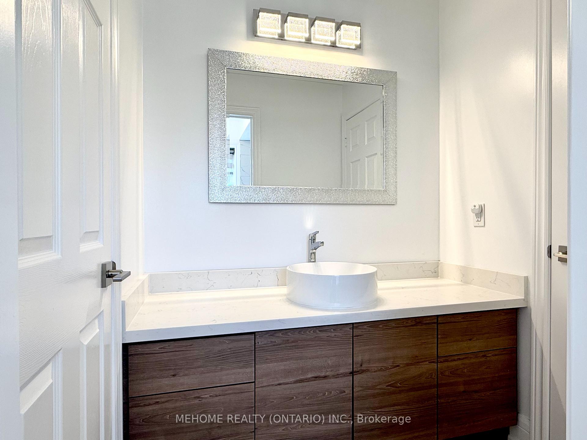 Photo 30 of 277 Ten Oaks Boulevard, Vaughan, Patterson — HOMEH