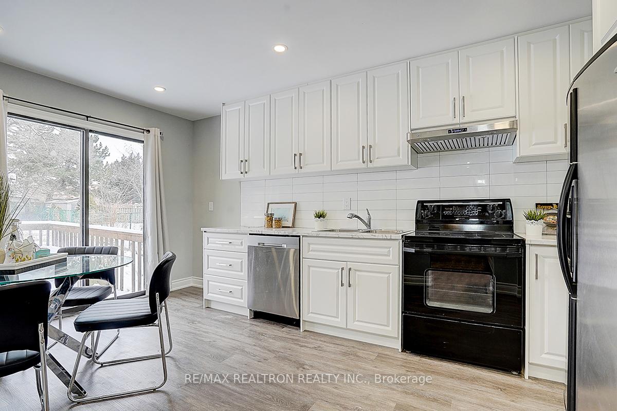 Photo 31 of 91 Tangmere Crescent, Markham, Milliken Mills East — HOMEH