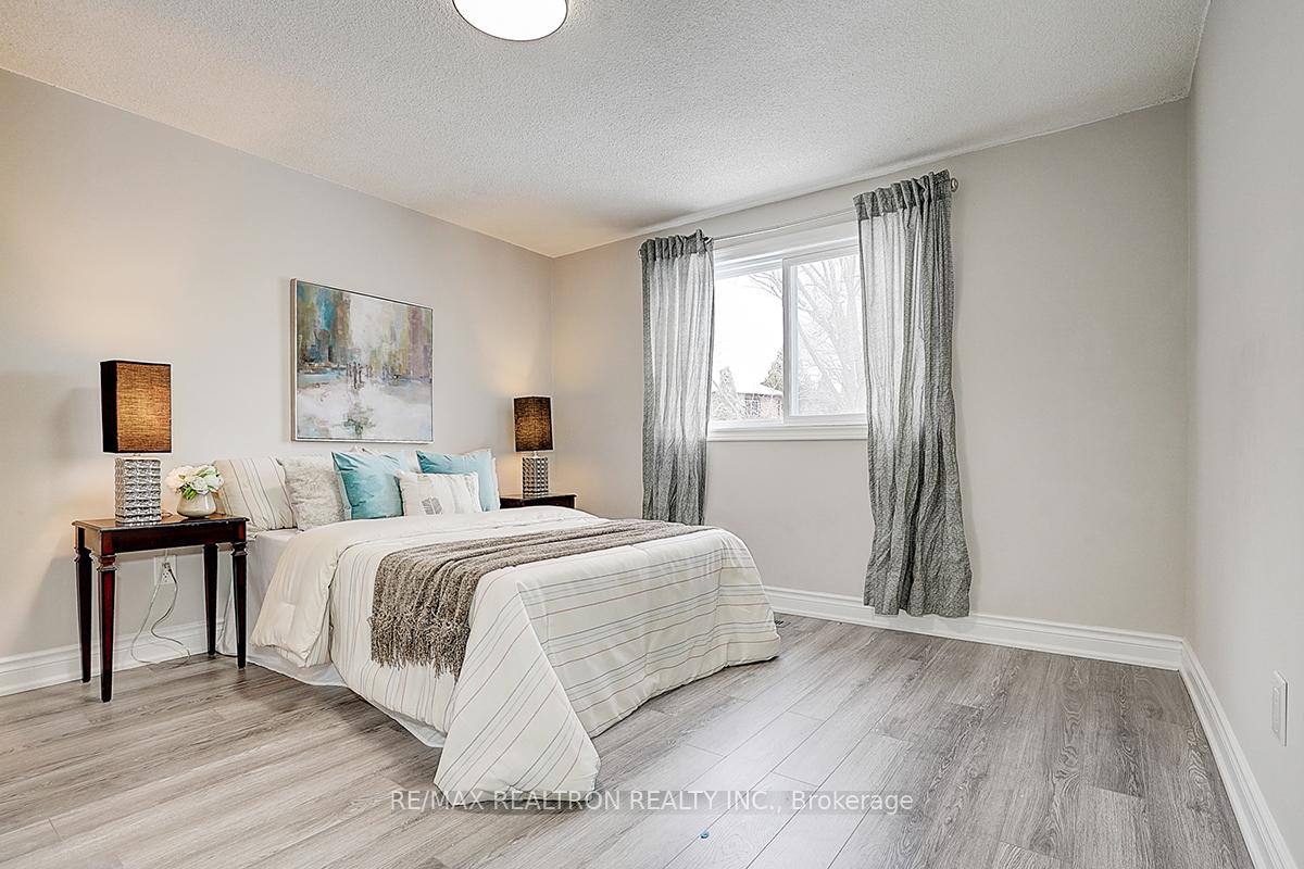 Photo 20 of 91 Tangmere Crescent, Markham, Milliken Mills East — HOMEH