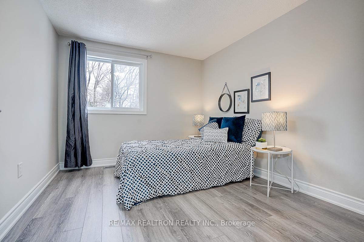 Photo 22 of 91 Tangmere Crescent, Markham, Milliken Mills East — HOMEH