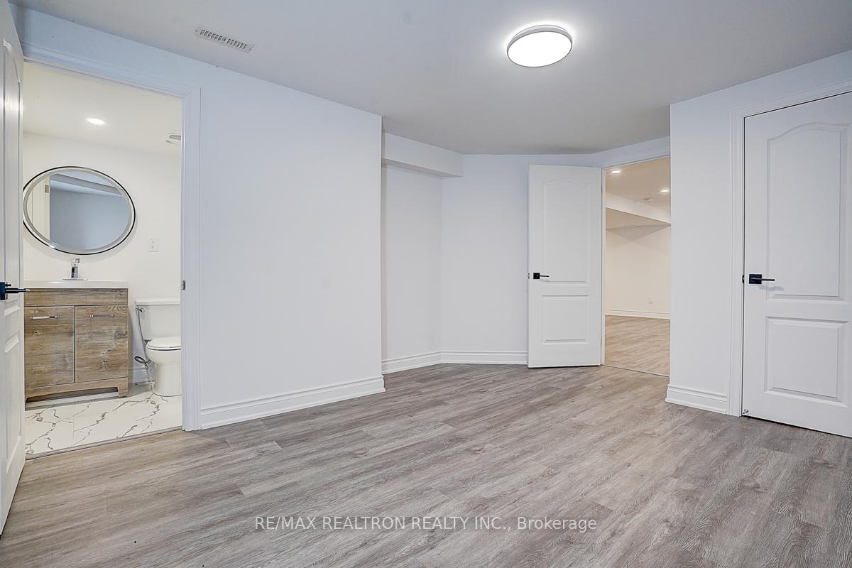 Photo 29 of 91 Tangmere Crescent, Markham, Milliken Mills East — HOMEH