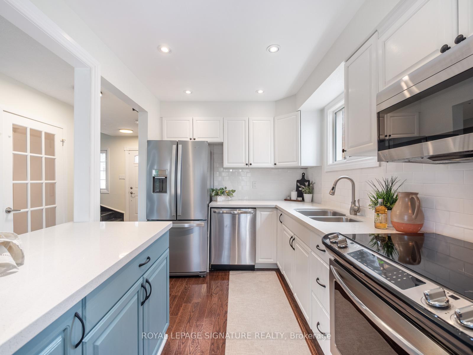 Photo 10 of 85 Turnberry Crescent, Clarington, Courtice — HOMEH