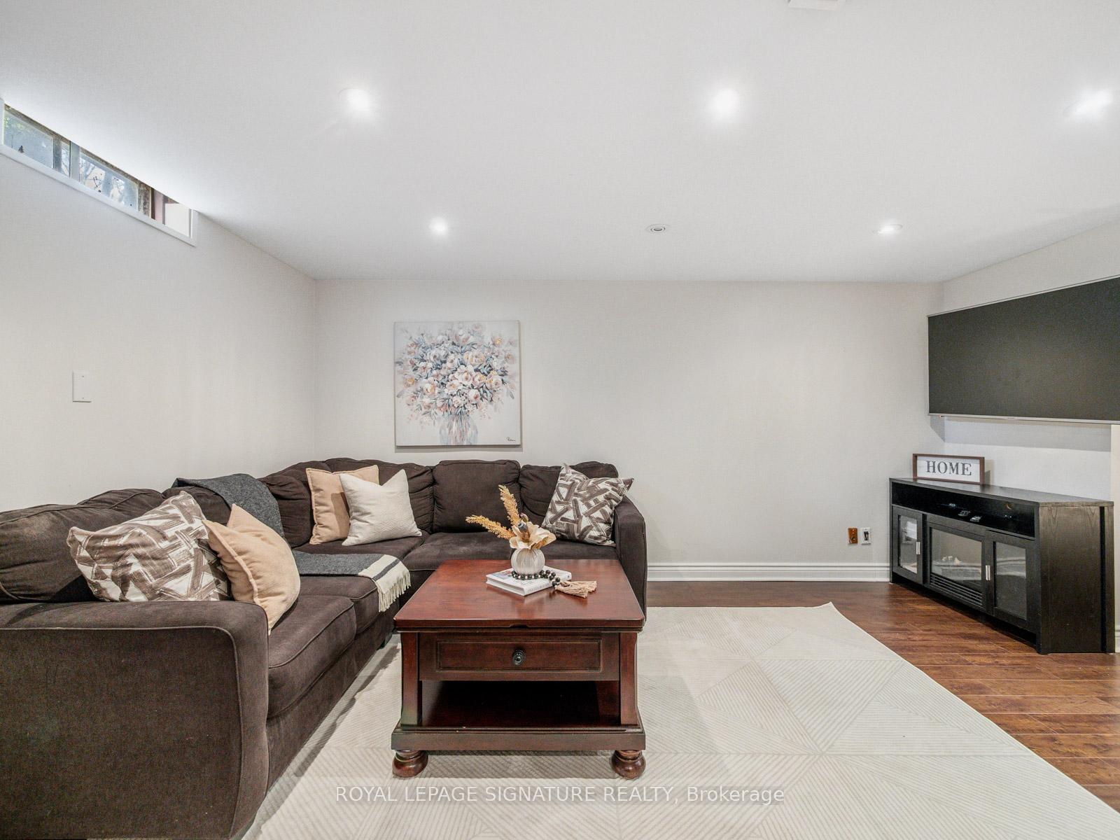 Photo 25 of 85 Turnberry Crescent, Clarington, Courtice — HOMEH