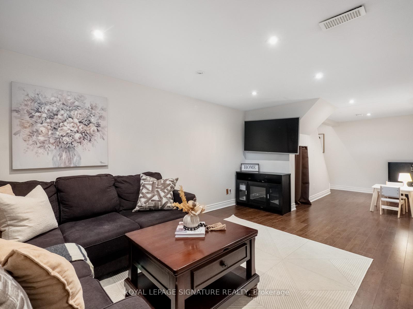 Photo 29 of 85 Turnberry Crescent, Clarington, Courtice — HOMEH