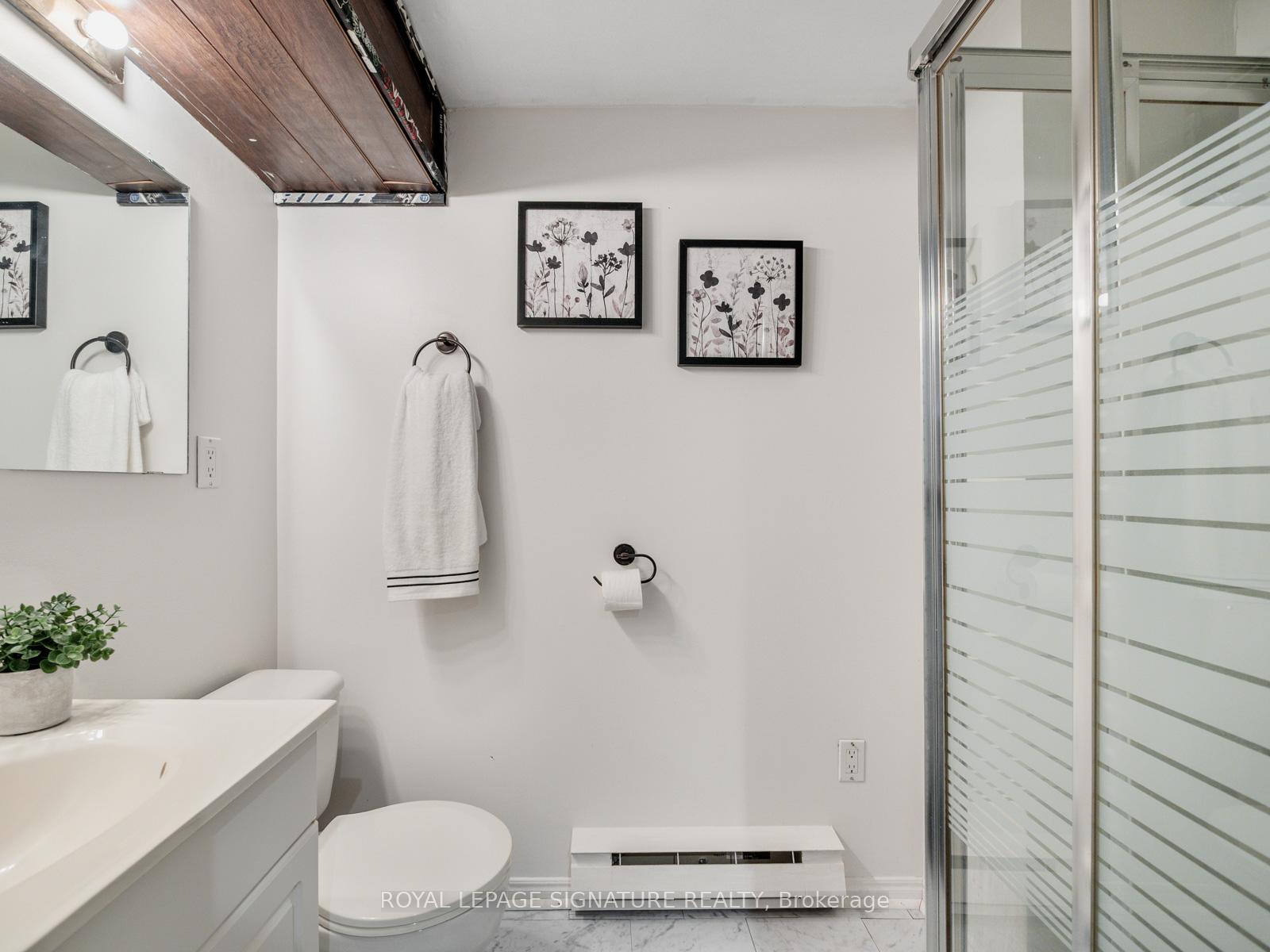 Photo 26 of 85 Turnberry Crescent, Clarington, Courtice — HOMEH