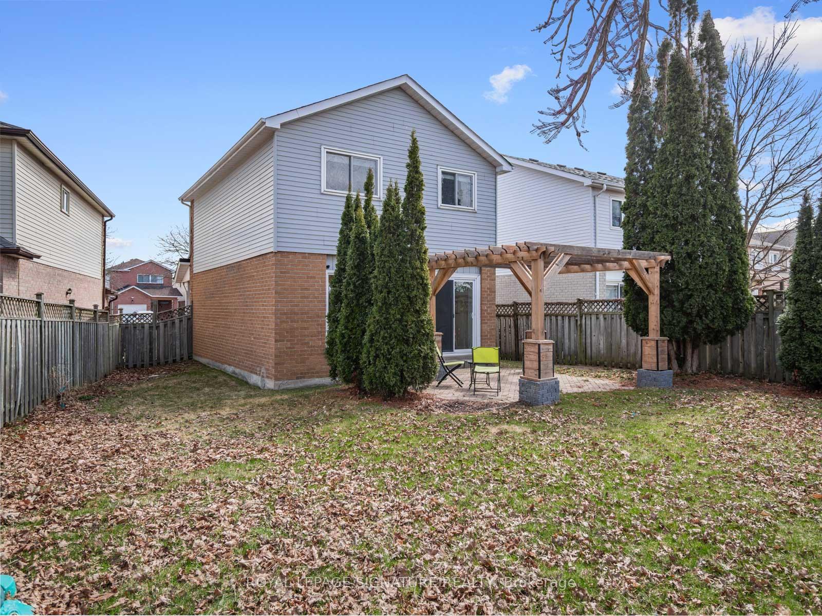Photo 31 of 85 Turnberry Crescent, Clarington, Courtice — HOMEH
