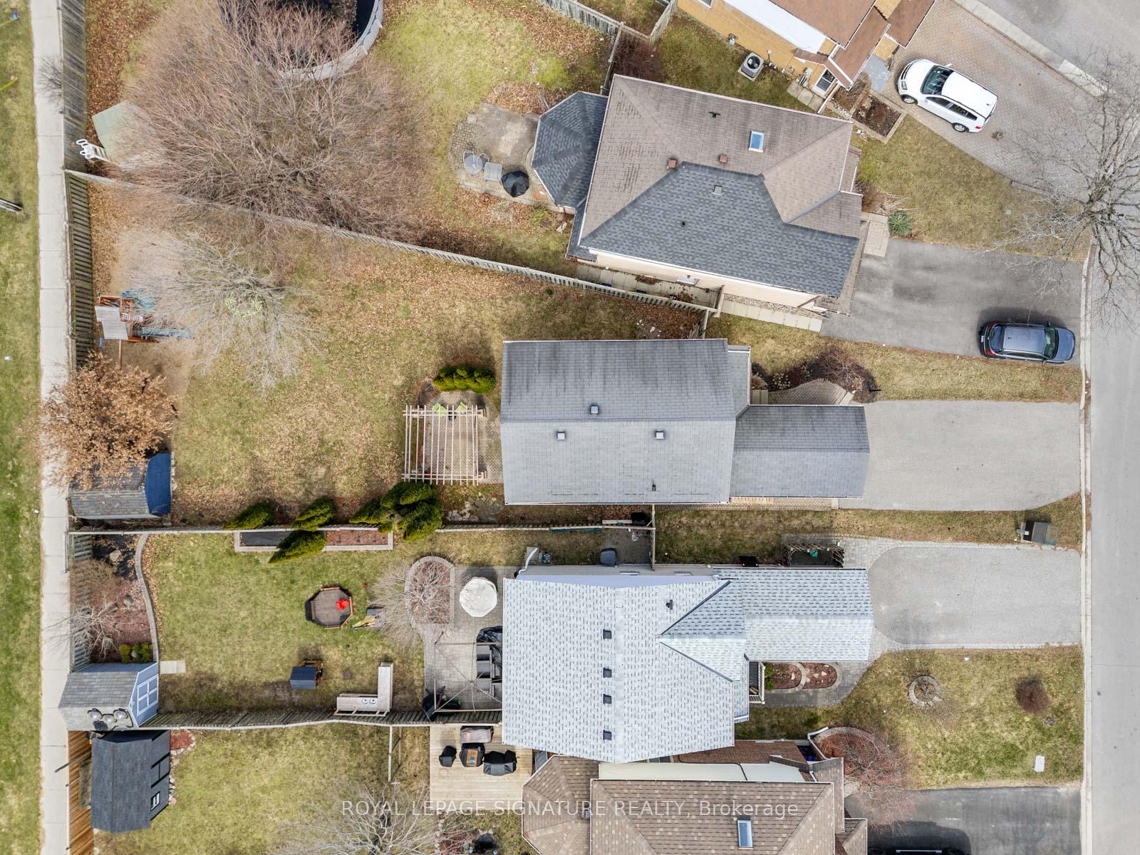 Photo 32 of 85 Turnberry Crescent, Clarington, Courtice — HOMEH