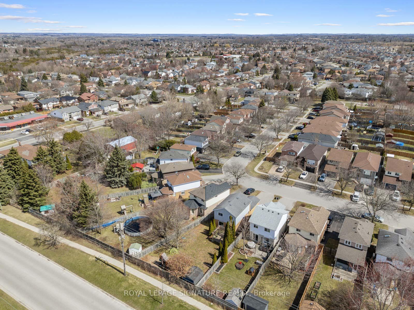 Photo 30 of 85 Turnberry Crescent, Clarington, Courtice — HOMEH