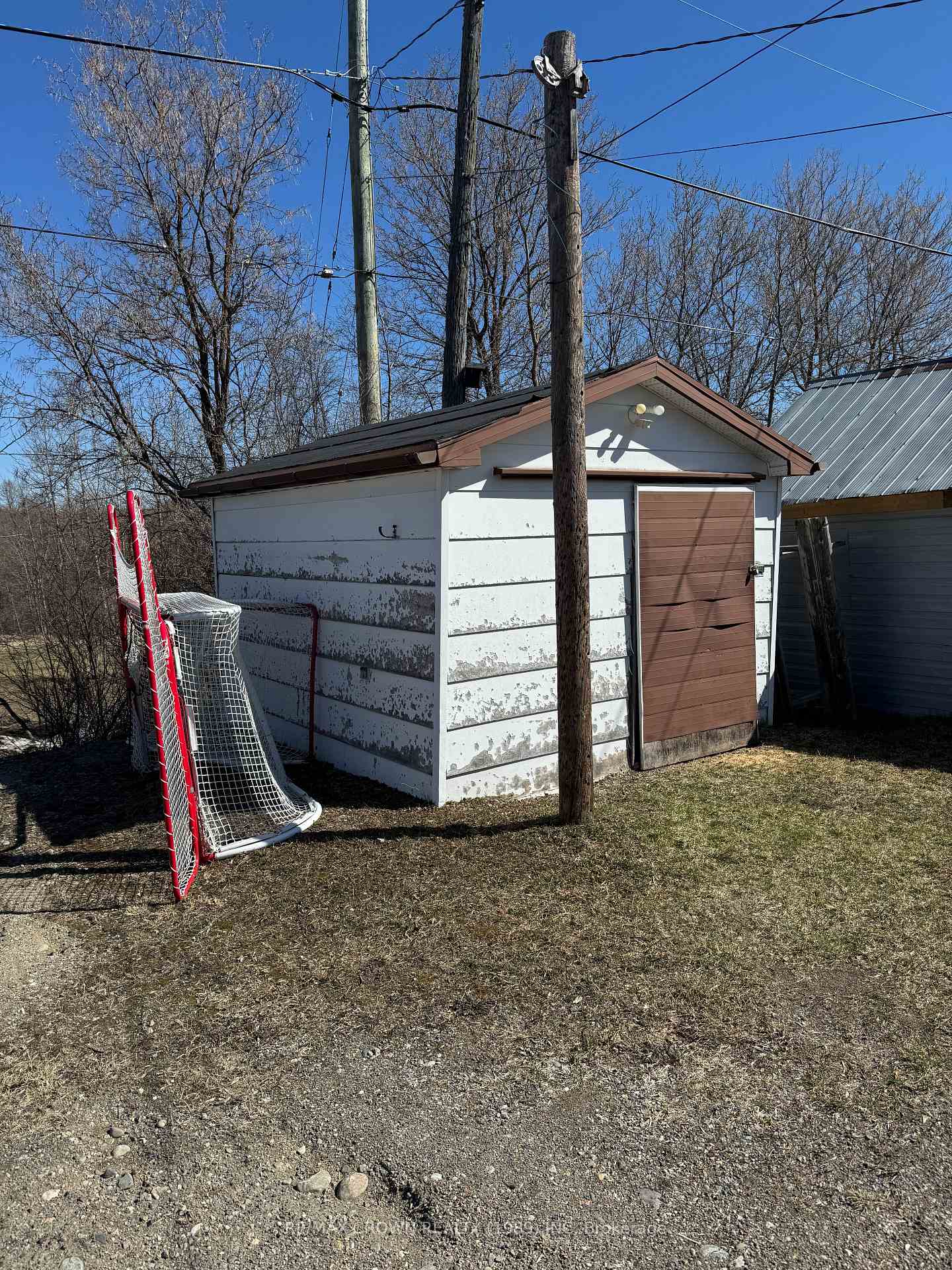 Photo 29 of 120 Byng Avenue, Kapuskasing — HOMEH