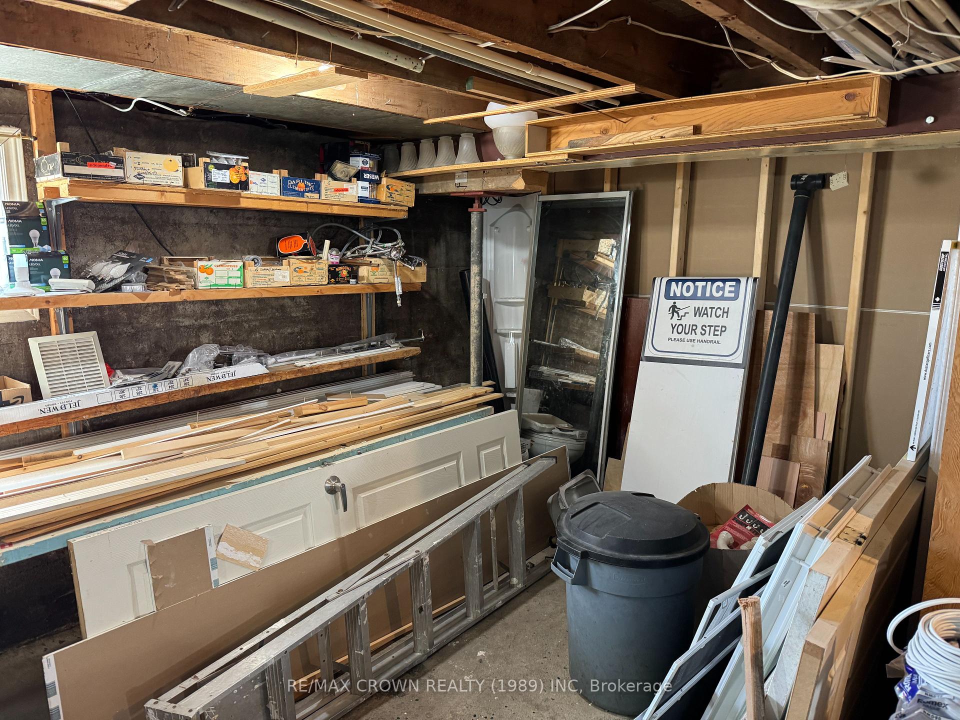 Photo 37 of 120 Byng Avenue, Kapuskasing — HOMEH