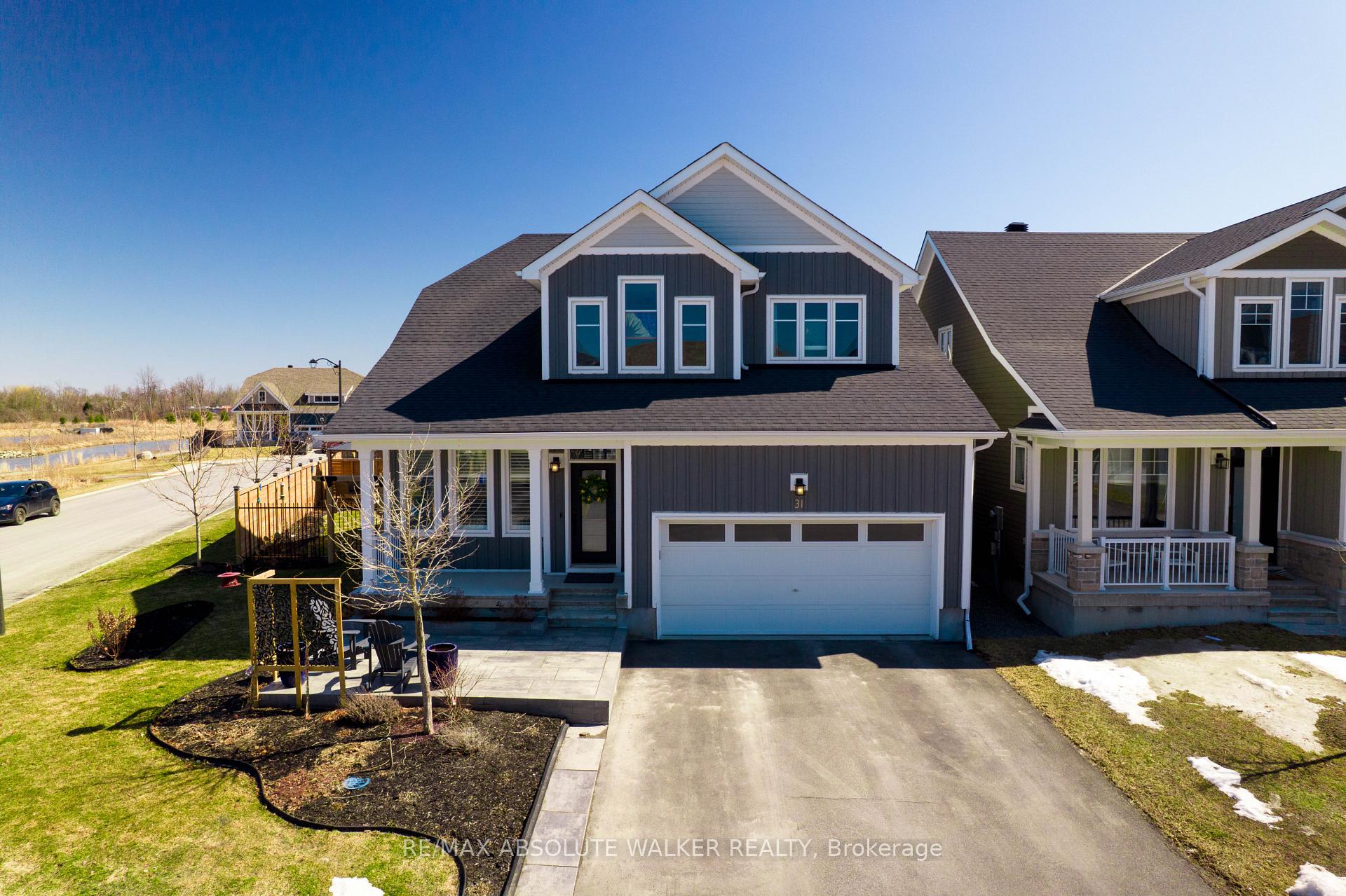 Photo 1 of 31 Pelham Crescent, Ottawa, Goulbourn Twp From Franktown Rd/South To Rideau — HOMEH