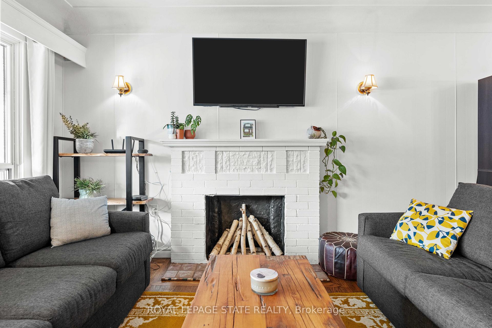 Photo 7 of 552 Aberdeen Avenue, Hamilton, Kirkendall — HOMEH