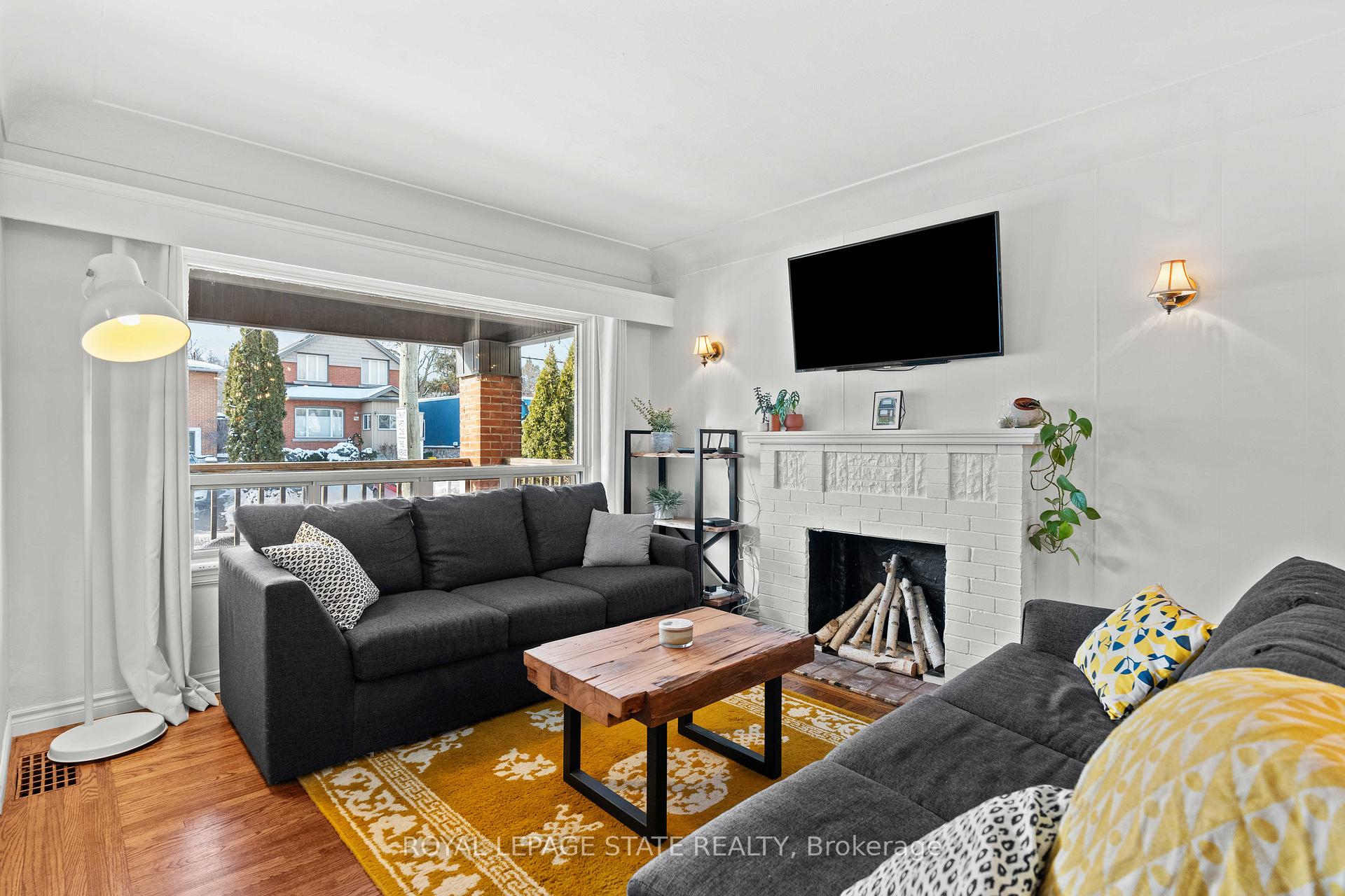 Photo 9 of 552 Aberdeen Avenue, Hamilton, Kirkendall — HOMEH