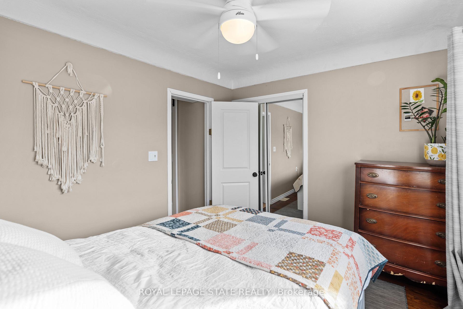 Photo 22 of 552 Aberdeen Avenue, Hamilton, Kirkendall — HOMEH
