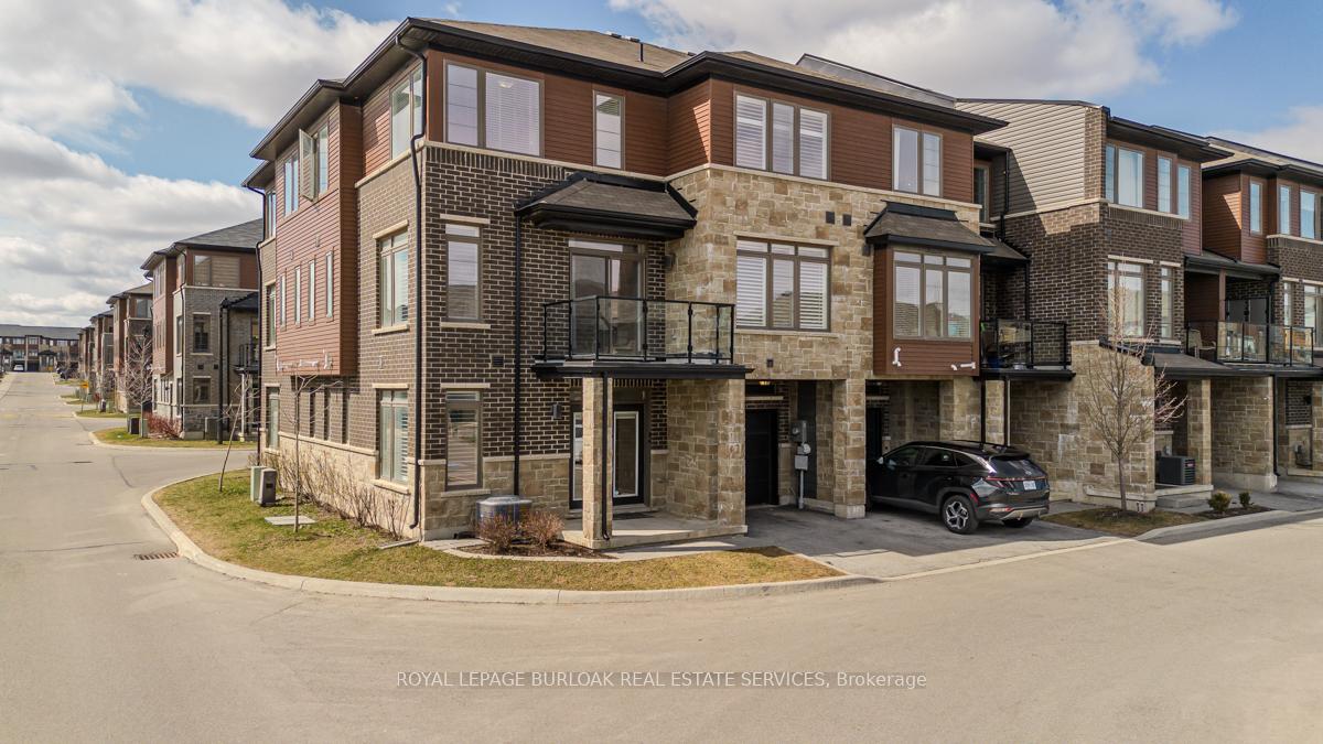 Photo 3 of Unit 164, 30 Times Square Boulevard, Hamilton, Stoney Creek Mountain — HOMEH