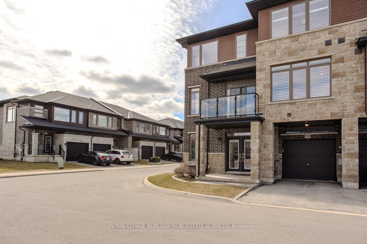 Photo 11 of Unit 164, 30 Times Square Boulevard, Hamilton, Stoney Creek Mountain — HOMEH