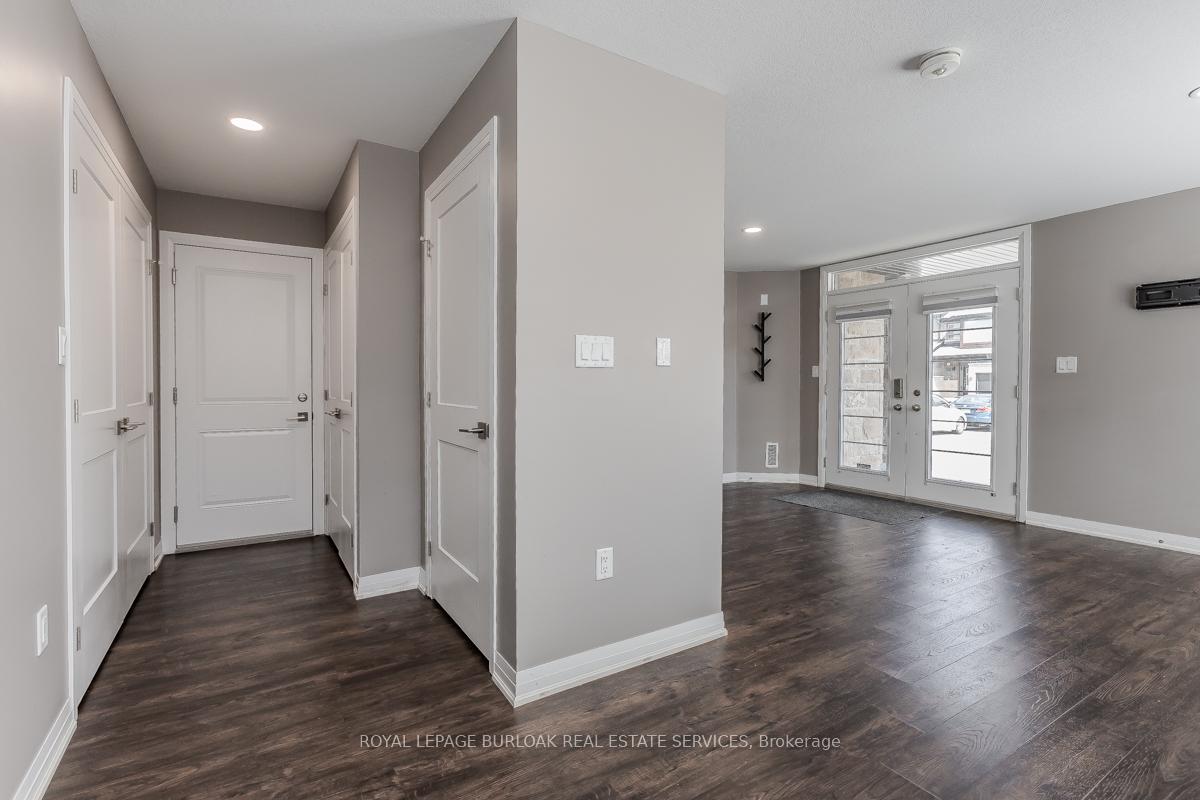 Photo 13 of Unit 164, 30 Times Square Boulevard, Hamilton, Stoney Creek Mountain — HOMEH