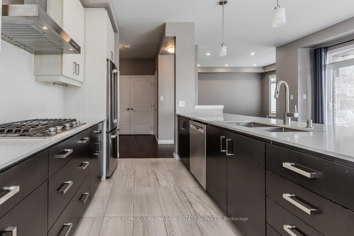 Photo 16 of Unit 164, 30 Times Square Boulevard, Hamilton, Stoney Creek Mountain — HOMEH