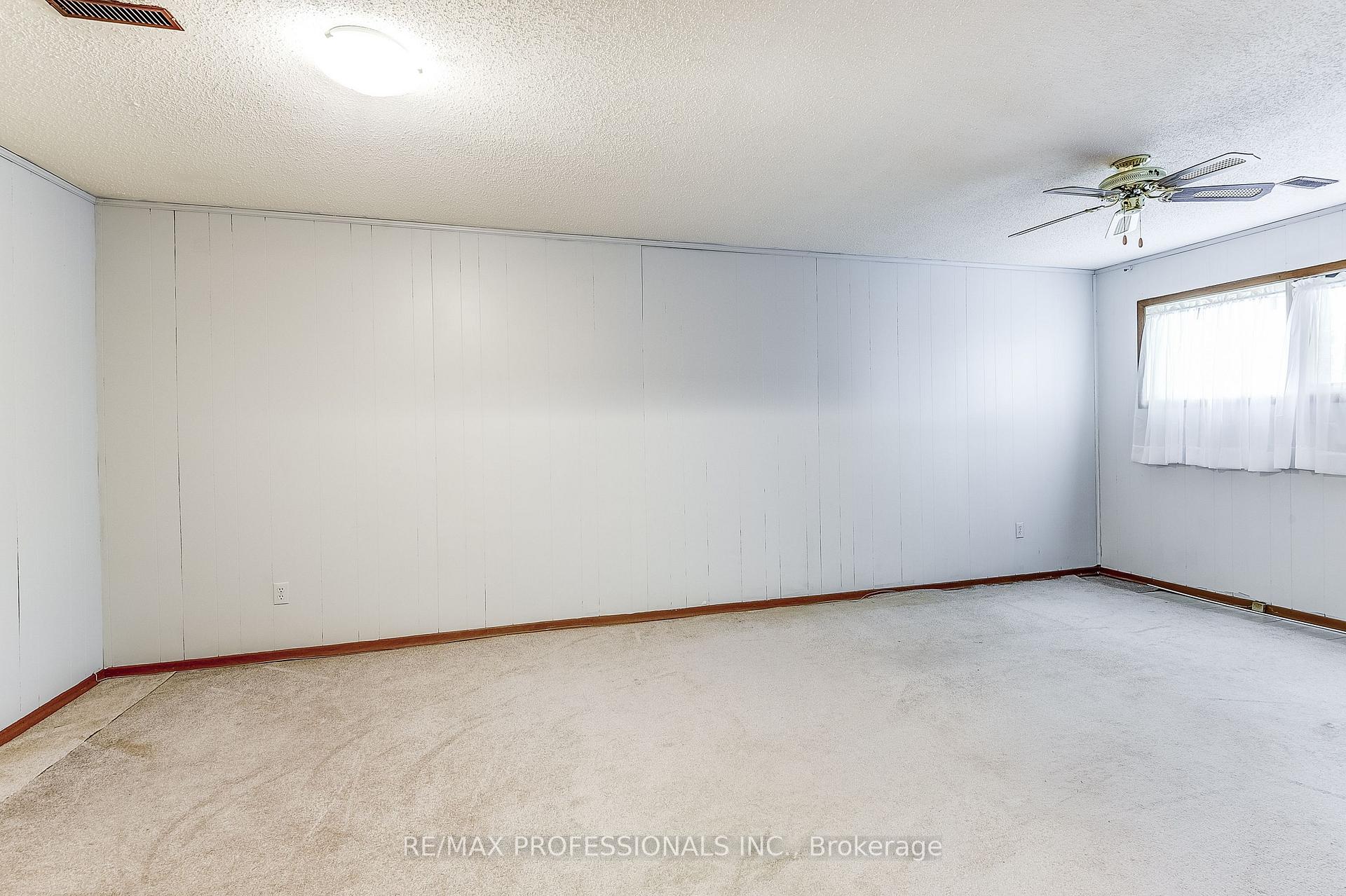 Photo 26 of 11 Shadbolt Court, Markham, Unionville — HOMEH