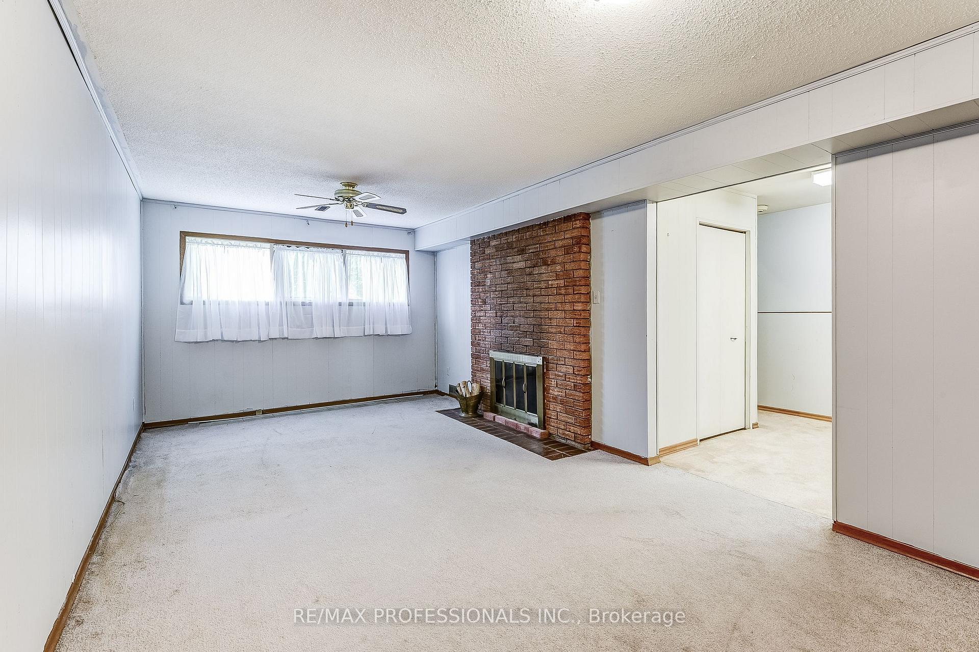 Photo 23 of 11 Shadbolt Court, Markham, Unionville — HOMEH