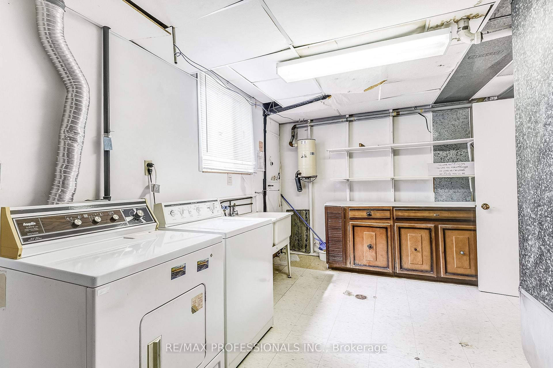 Photo 34 of 11 Shadbolt Court, Markham, Unionville — HOMEH