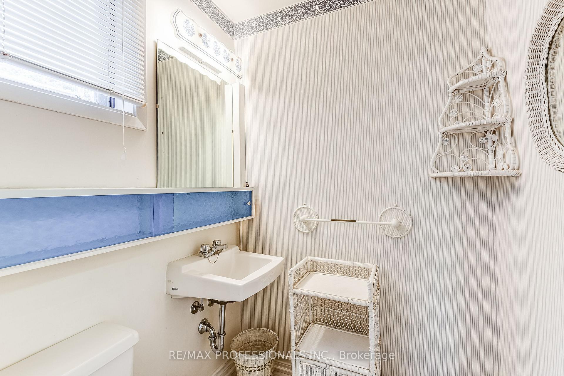 Photo 36 of 11 Shadbolt Court, Markham, Unionville — HOMEH