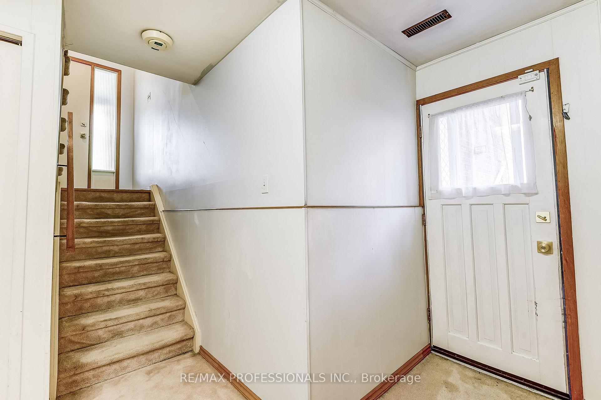 Photo 30 of 11 Shadbolt Court, Markham, Unionville — HOMEH