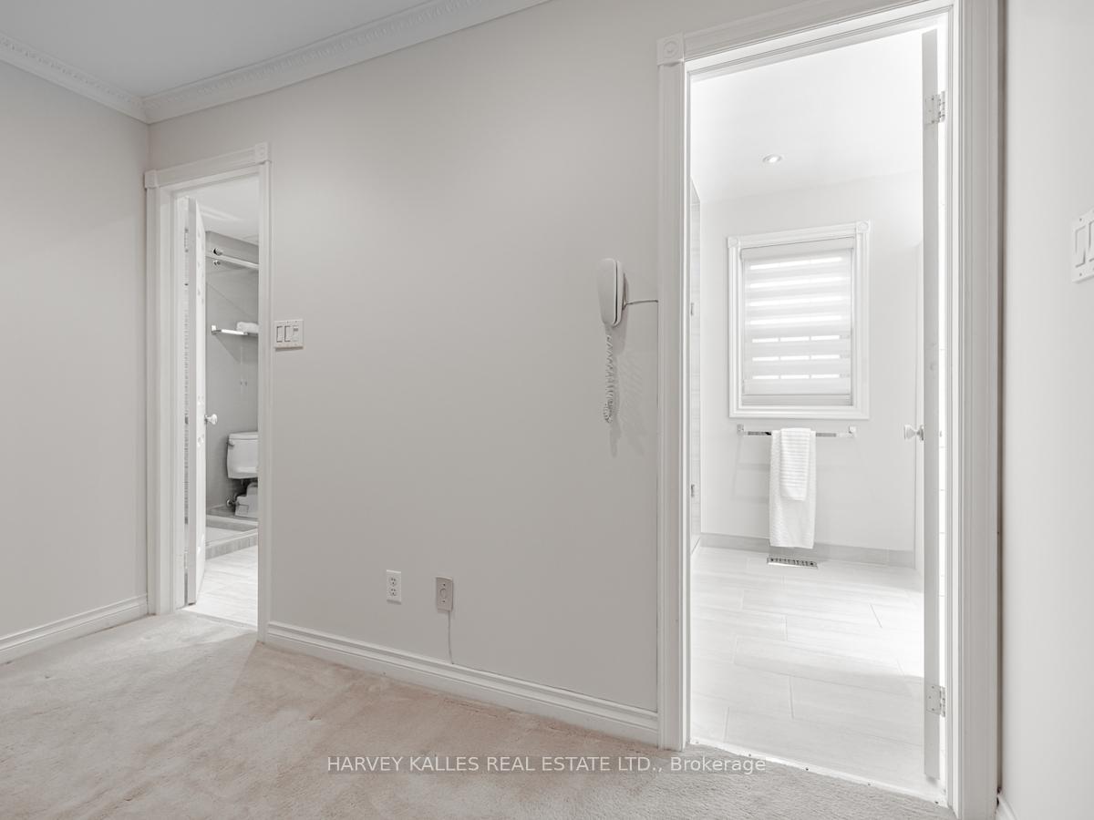 Photo 26 of 23 Danbury Court, Markham, Unionville — HOMEH