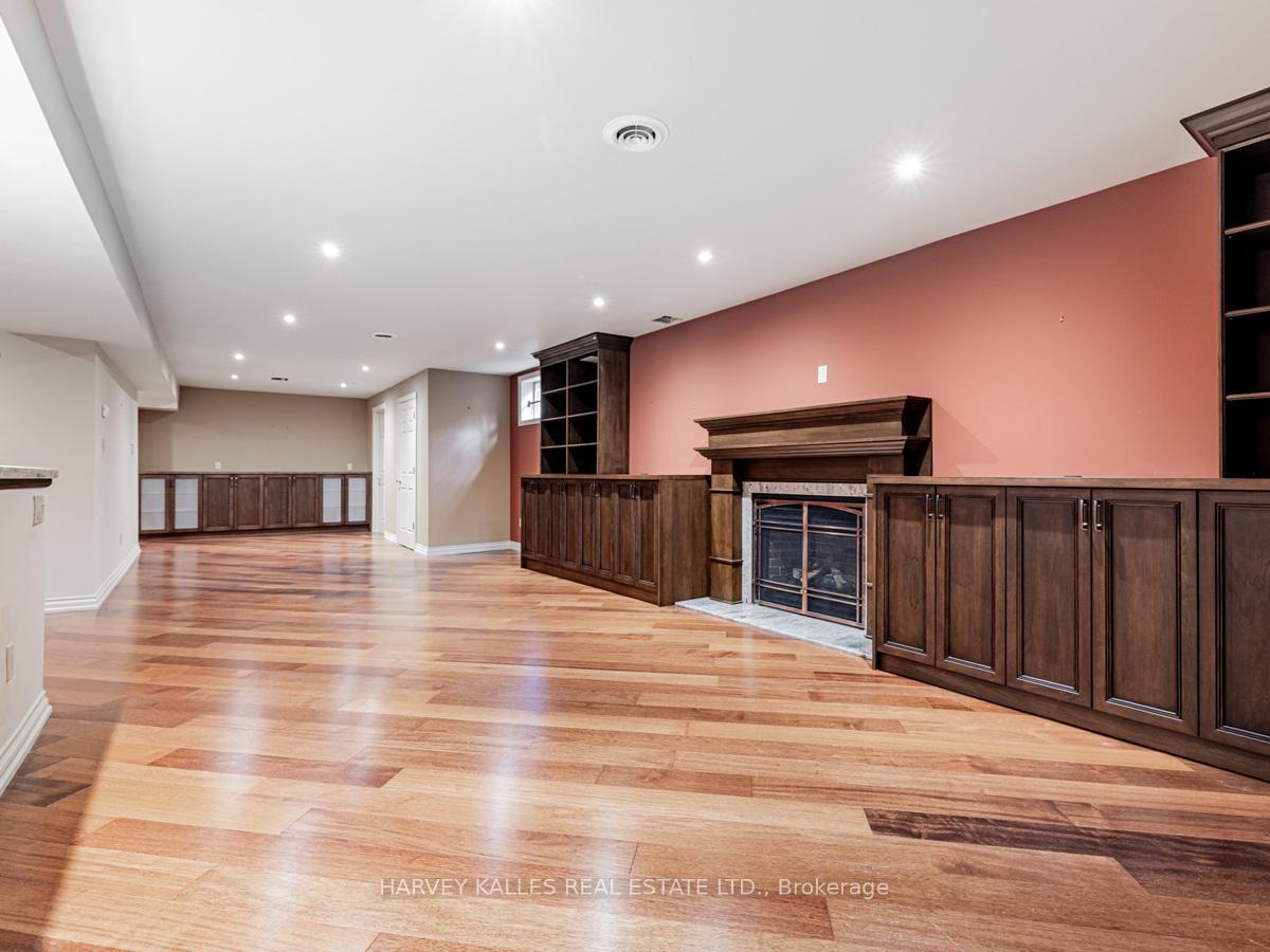 Photo 37 of 23 Danbury Court, Markham, Unionville — HOMEH