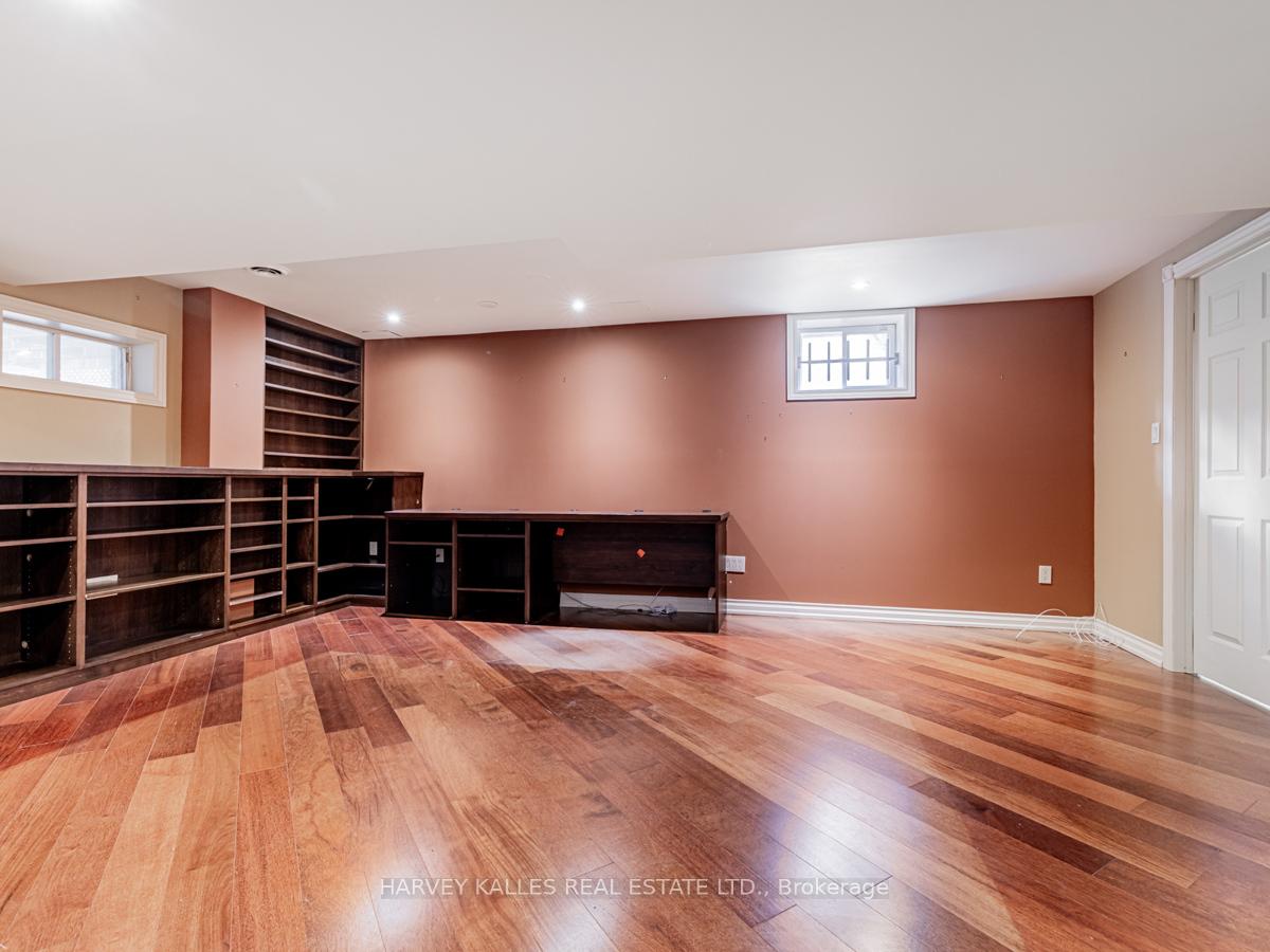 Photo 40 of 23 Danbury Court, Markham, Unionville — HOMEH